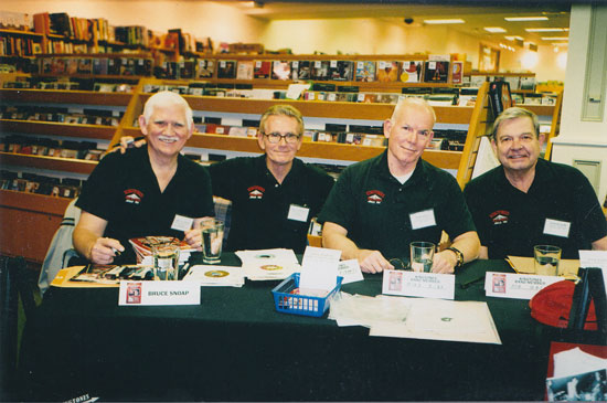 Kingtones booksigning picture